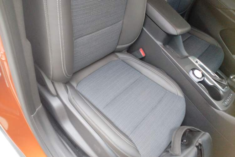 Used Buick Envista 2022 1.5T Enjoyment Edition Right Front Seat