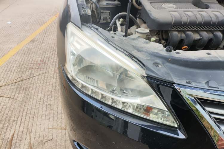Used Nissan Sylphy 2012 1.6 XL CVT Luxury Edition Right Front Headlight