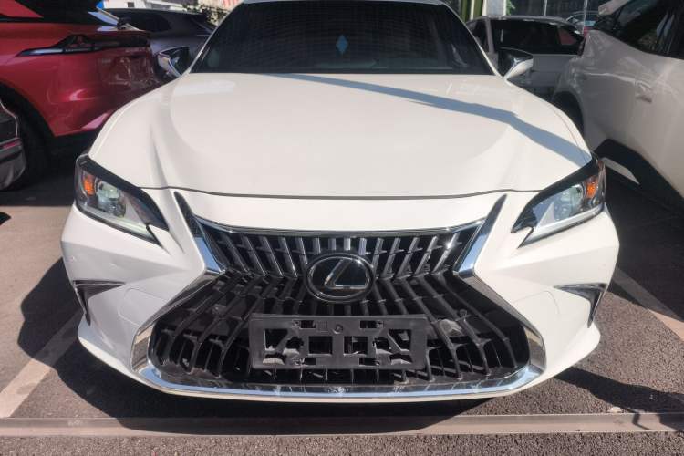 Used Lexus ES 2021 200 Excellence Edition