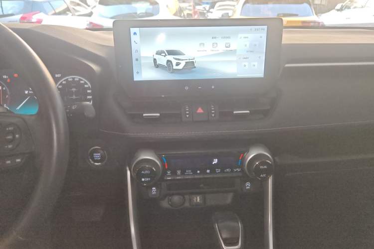 Used Toyota Wildlander 2023 2.0L CVT Four-Wheel Drive Luxury PLUS Edition