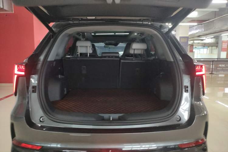 Used Changan CS75 PLUS 2024 3rd Generation Champion Edition 1.5T Intelligent Drive Dynamic Model
