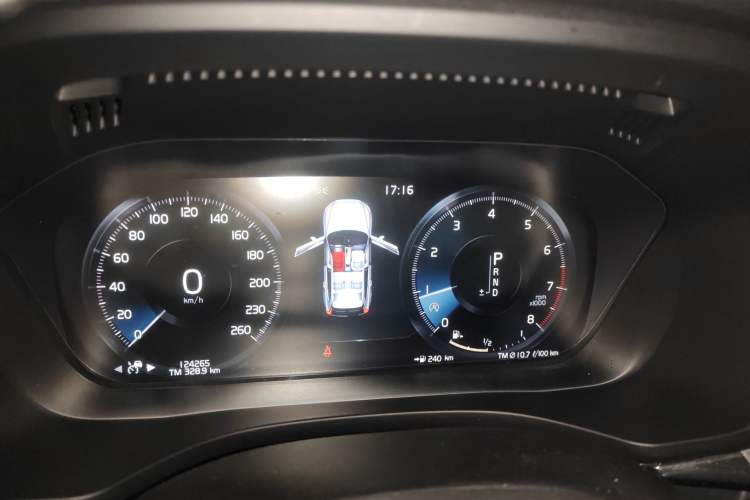 Used Volvo XC60 2019 T5 4x4 Zhiyuan Sport Edition China V Standard Instrument Cluster