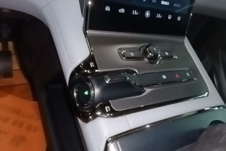 Used Nio ES6 2020 420 km Sport Edition Gear Lever