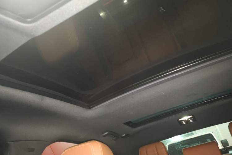 Used Jaguar XFL 2023 XFL 2.0T P250 Two-Wheel-Drive Elite Sport Edition