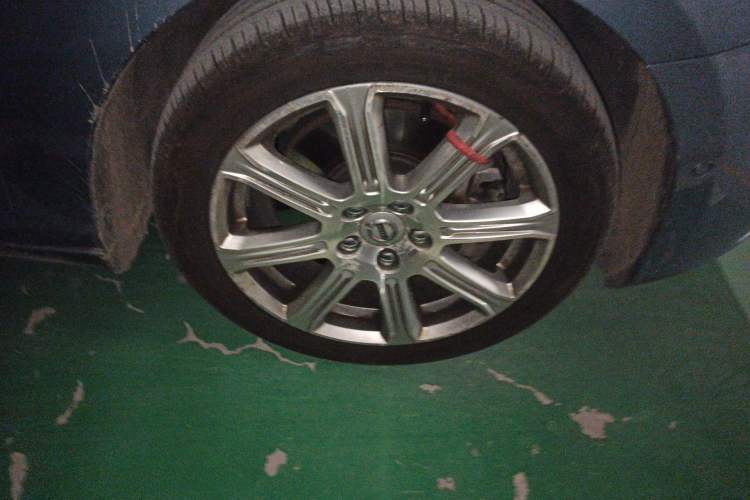 Used Volvo V40 2018 T3 Zhiya Edition
