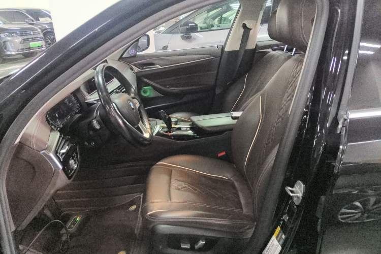 Used BMW 5 Series New Energy 2020 Mileage Upgrade Version 530Le Luxury Package