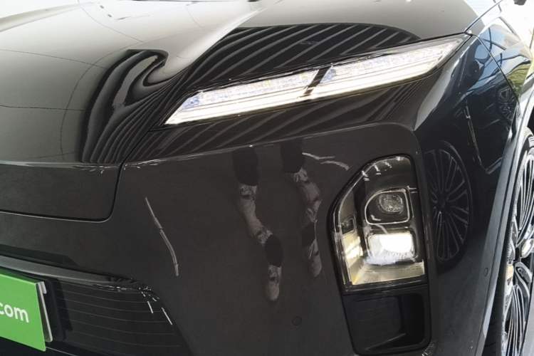 Used Nio ES8 2026 Model 6-seat Executive Signature Edition Left Front Headlight