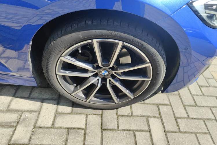 Used BMW 3 Series 2021 Second Facelift 325Li M Sport Package
