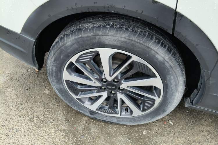 Used Dongfeng Aeolus AX7 2022 Mach Edition 1.5T DCT DF41 Right Rear Wheel Hub