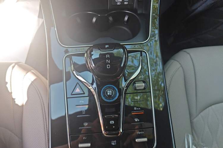 Used BYD Han 2025 DM-i 125KM Prestige Model
