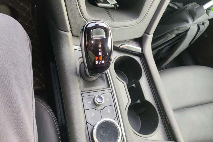 Used Cadillac XT6 2022 2.0T Six-Seater Four-Wheel Drive Luxury Version