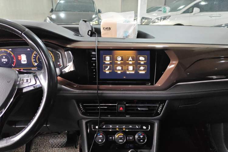 Used Volkswagen Tharu 2020 Revised Version 330TSI Four-Wheel Drive Flagship Edition China VI
