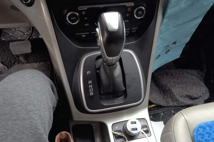 Used Ford Kuga 2013 2.0L GTDi Four-Wheel Drive Premium Model
