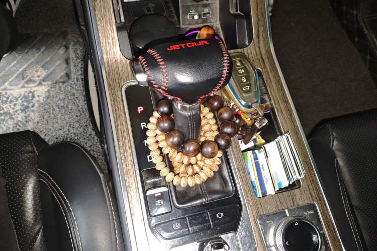 Used JETOUR X70 2020 1.5T DCT Luxury Version 7 Seats