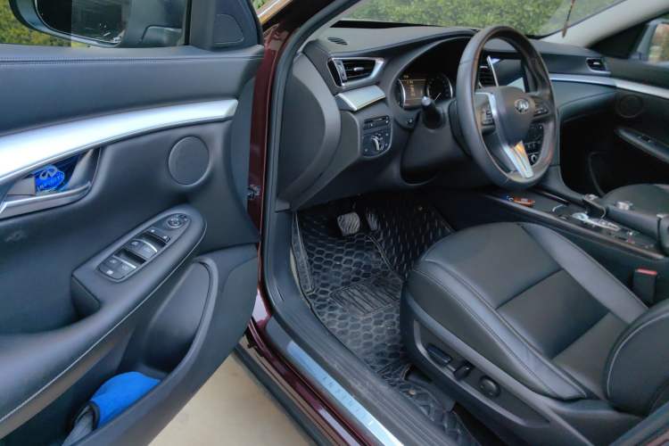 Used Infiniti QX50 2020 Revised Version 2.0T Two-Wheel Drive Fashion Edition
