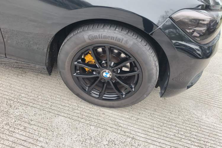 Used BMW 1 Series 2018 118i Leading Model Exterior 7