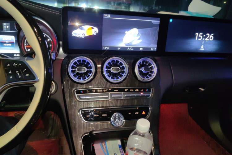 Used Mercedes-Benz C-Class 2017 Facelift C 200 L Sport Edition Audio And AC Panel