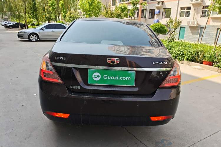 Used Geely Auto Classic Emgrand 2013 Sedan 1.5L Manual Elite Model
