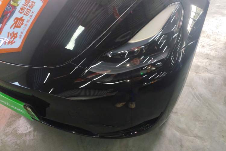 Used Tesla Model Y 2023 Rear-Wheel-Drive Version
