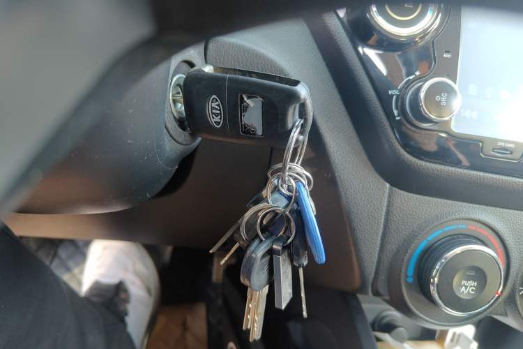 Used Kia K2 2012 Sedan 1.4L Automatic GLS Commemorative Edition Vehicle Key