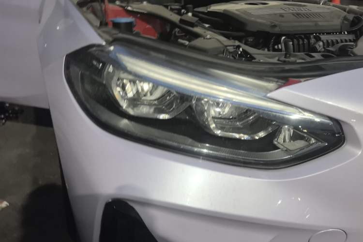 Used BMW 1 Series 2021 120i M Sport Night Edition Right Front Headlight