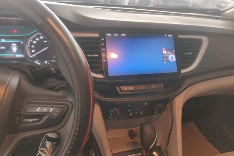 Used Buick GT 2017 15N Automatic Elite Version Audio And AC Panel