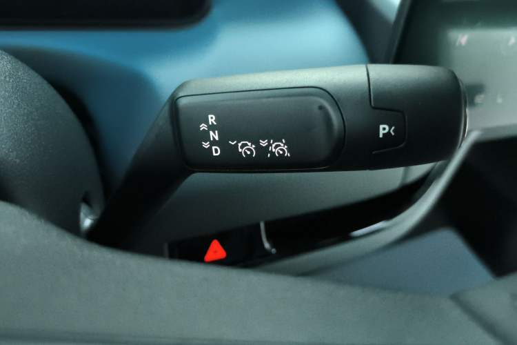 Used Zeekr MIX 2025 Long-Range Intelligent Driving Edition Gear Lever