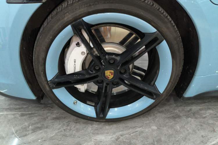 Used Porsche Taycan 2022-Year Updated Taycan