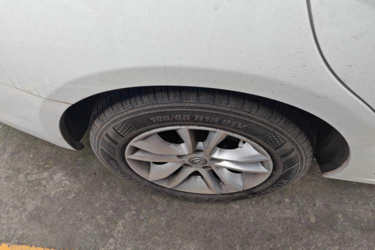 Used Brilliance H330 2013 1.5L Manual Luxury Model
