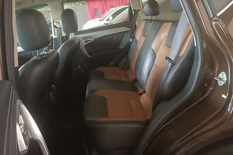 Used Geely Auto Vision X6 2016 1.3T CVT Luxury Model
