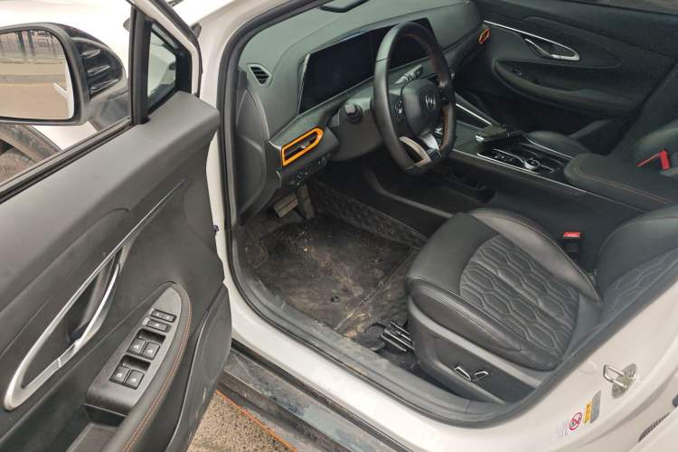 Used CHANGAN UNI-T 2022 1.5T Sport Edition Premium Version Driver Seat