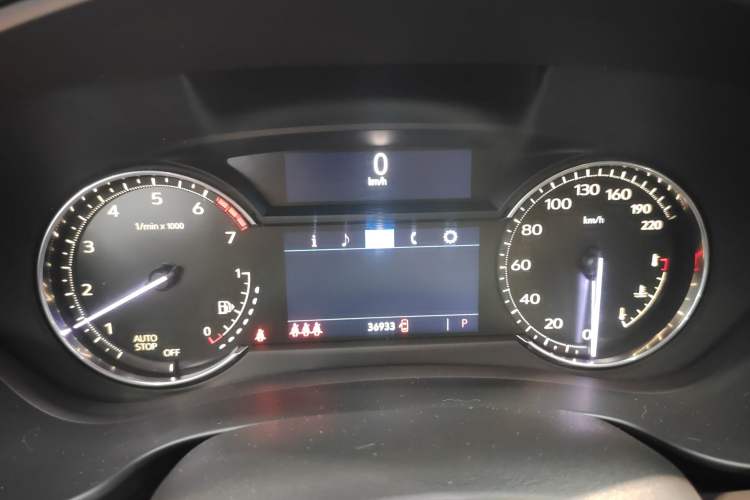 Used Cadillac XT4 2020 Revised Version 28T Two-Wheel Drive Tech Edition Instrument Cluster