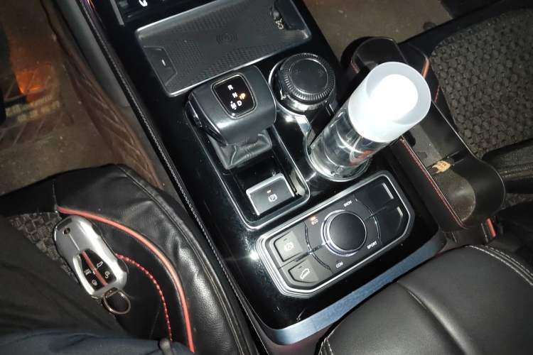 Used Hongqi HS7 2021 2.0T DCT Two-Wheel Drive Smart Connect Flagship Edition