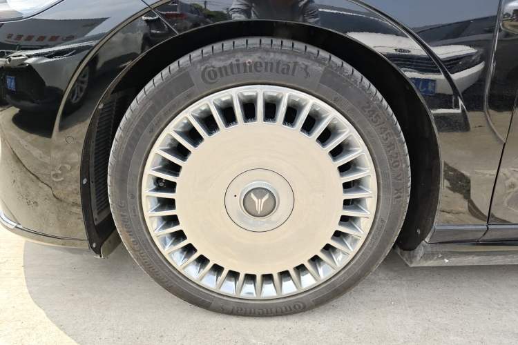 Used VOYAH Lantu Chiguang L 2026 Four-Wheel-Drive Ultra
