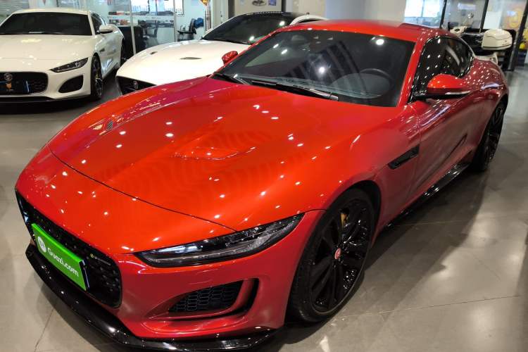 Used Jaguar F-TYPE 2023 P300 Hardtop Version R-DYNAMIC BLACK