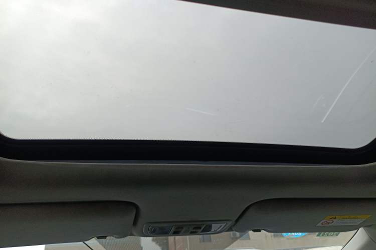 Used Honda Jade 2017 1.8L automatic Comfort version 5 seats