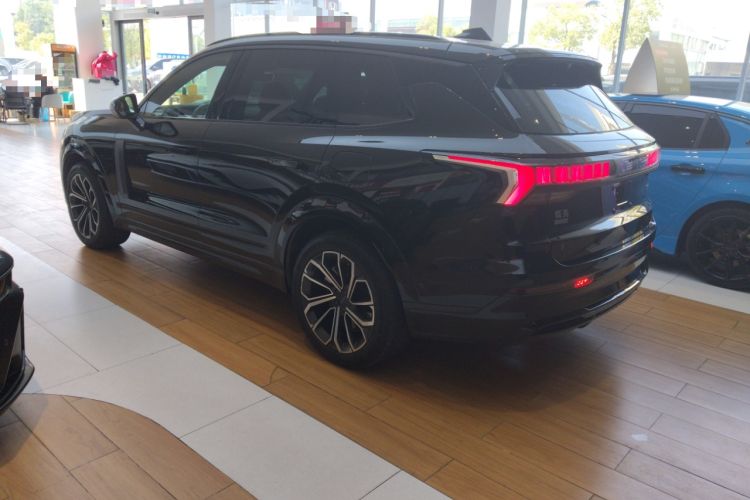 Used Lynk & Co 09 EM-P 2023 2.0TD EM-P Long-Range Version PM 7-Seater