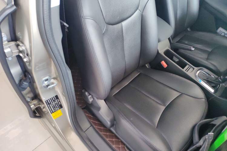 Used Roewe 360 2017 1.5L Automatic Smart Screen Version