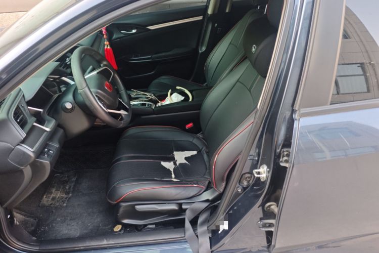 Used Honda Civic 2016 220TURBO CVT Luxury Edition
