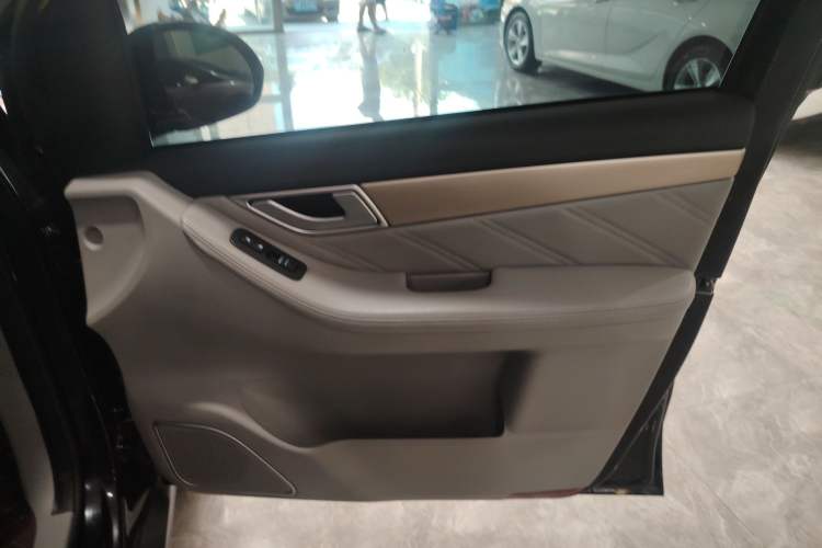 Used Denza Denza 2018 500 Fashion Edition
