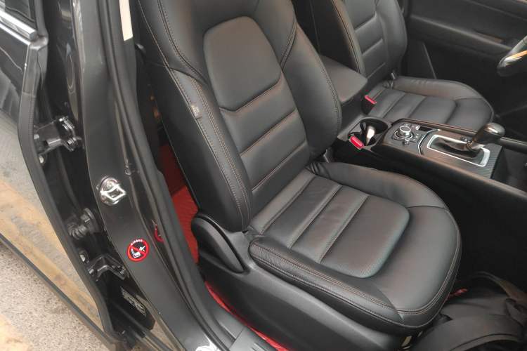 Used Mazda CX-5 2020 Revised Version 2.0L Automatic Two-Wheel Drive ZhiZun Trim
