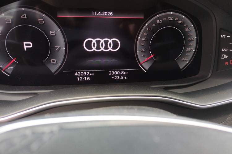 Used Audi A6L 2023 Revised 45 TFSI Prestige Dynamic Edition Odometer Close Up
