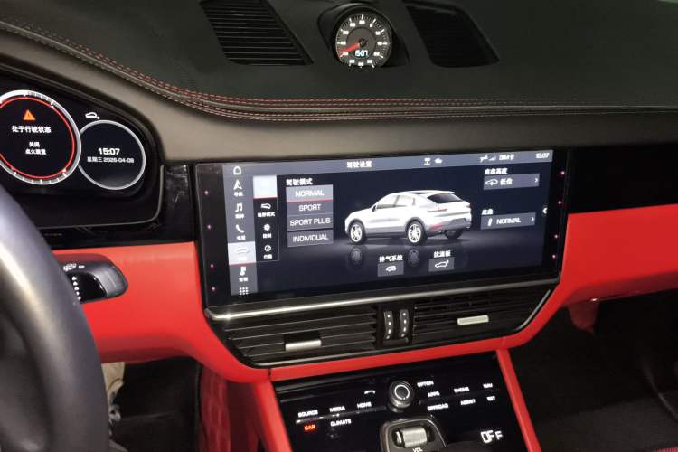 Used Porsche Cayenne 2019 Cayenne Coupé 3.0T Audio And AC Panel