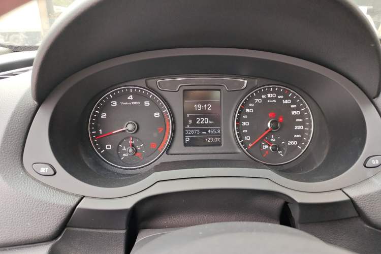 Used Audi Q3 2018 35 TFSI Fashion Edition Collector's Model
