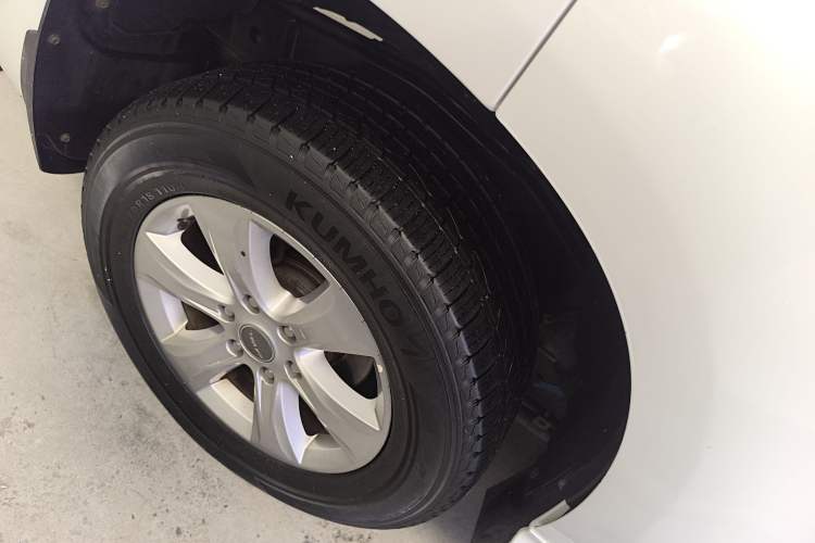 Used Haval H9 2015 2.0T Four-Wheel Drive Luxury Model 5 Seats