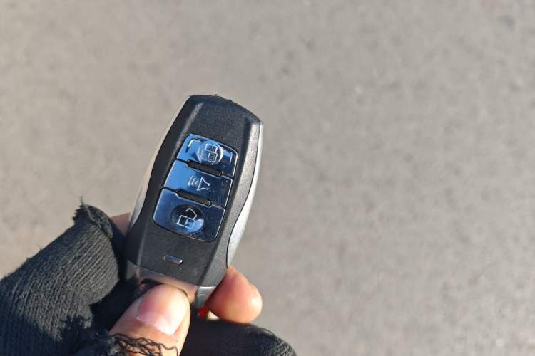 Used Haval H6 Coupe 2016 Blue Label 1.5T Automatic Two-Wheel Drive Urban Model