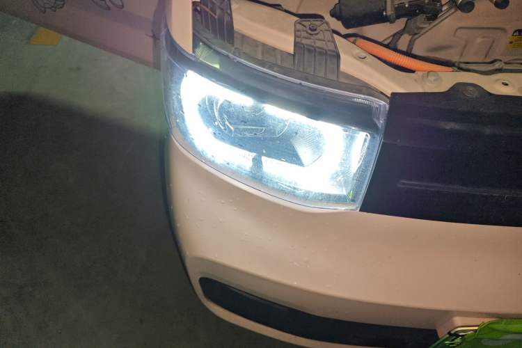 Used Wuling Hongguang MINIEV 2021 Macaron Premium Model – Lithium Iron Phosphate
