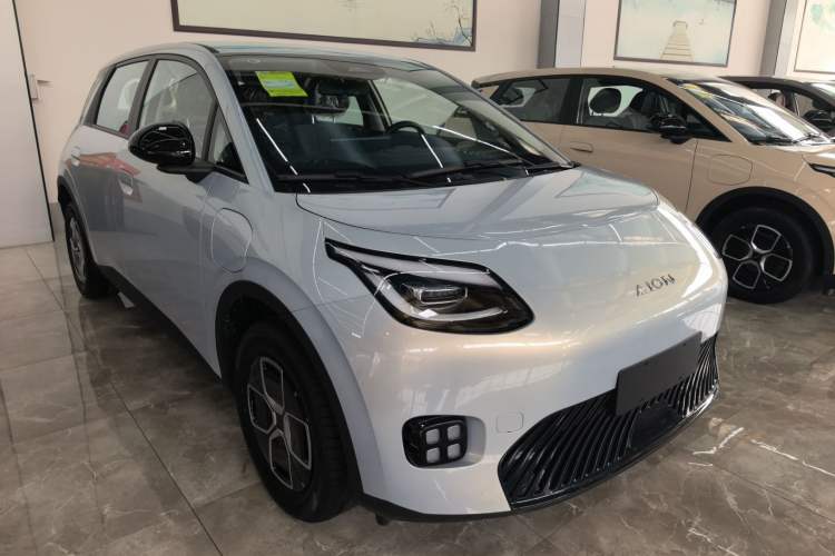 Used AION UT 2025 330 Starlight Edition
