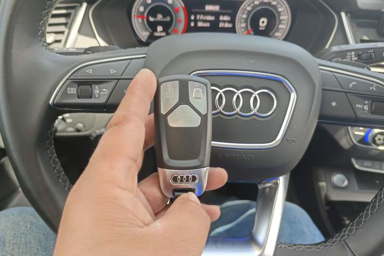 Used Audi Q5L 2022 Updated 40T Luxury Dynamic Edition