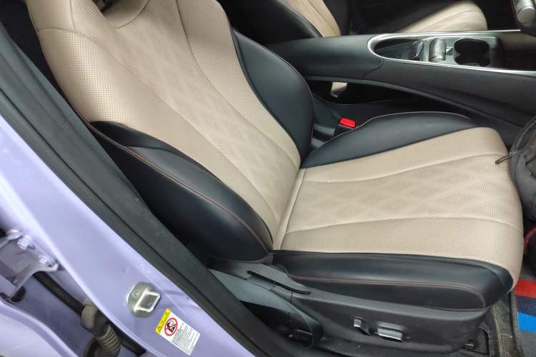 Used BYD Dolphin 2023 420 km Free Version